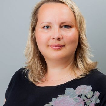 Kontakti 5 kristine korta